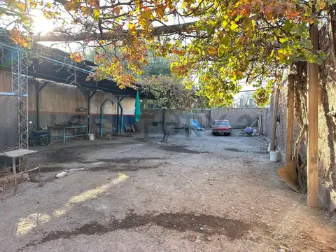 Gutierrez 800, Piso 0