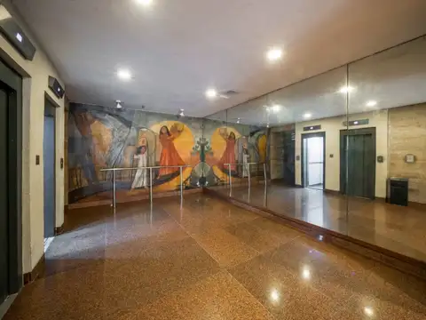 Paraguay 1300, Piso 4