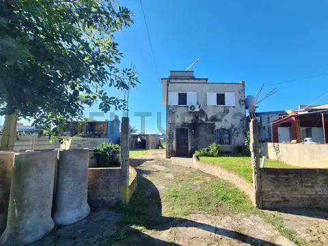 Casa de 3 dormitorios en City Bell a terminar.