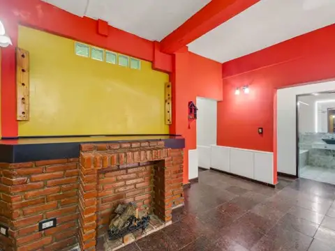 Depto Tipo Casa en Venta de 5 ambientes