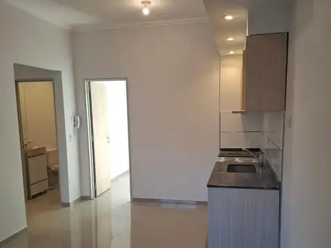 Departamento en Alquiler con 1 cocheras