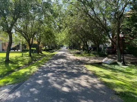 Terreno en Venta de 914,0 m2