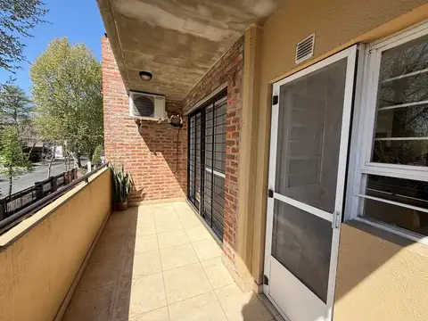 Departamento  en Alquiler en Tigre, G.B.A. Zona Norte, Argentina