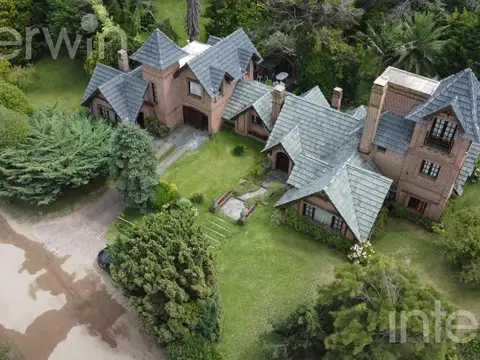 Avutarda esquina Mimbre, Cariló