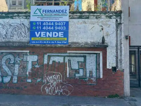 Lote en venta de 8,66x43,30 sobre Avenida Mitre, Quilmes Centro