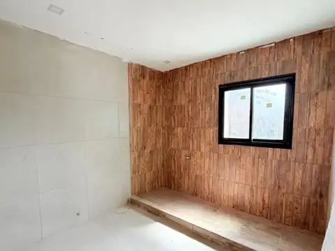 Casa a la venta en Banco Provincia, Francisco Alvarez, Moreno