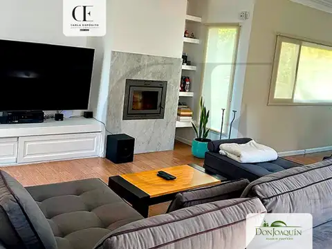 Casa 6 ambientes con 3 baños