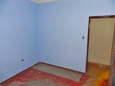 Oportunidad casa  4 Ambientes  471 m2  escucha ofertas