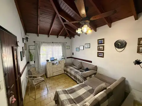 Depto Tipo Casa en Venta en Quilmes Oeste, USD 100.000