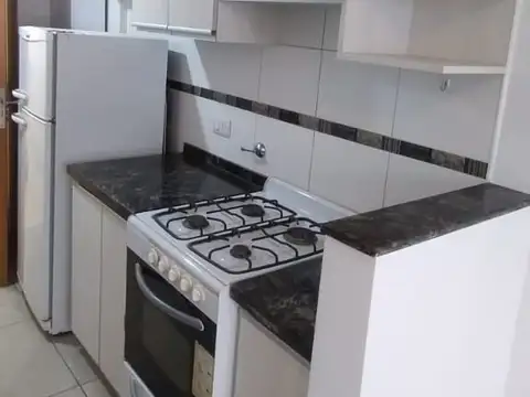 DEPARTAMENTO DUPLEX A METROS DE aV. PELLEGRINI