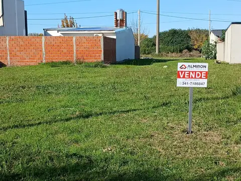 Terreno en Venta 25  mts Frente