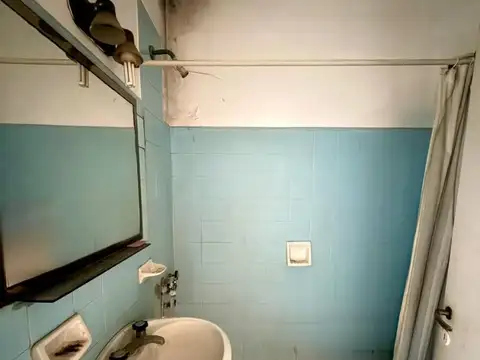 Casa 2 ambientes con 1 baño