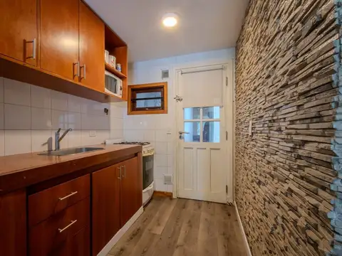 Depto Tipo Casa 5 ambientes con 2 baños