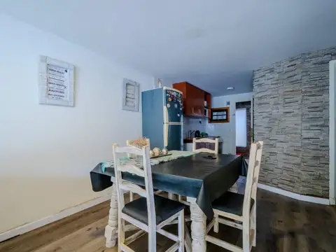 Depto Tipo Casa en Venta de 4 dormitorios