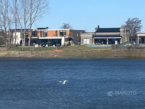 LOTE AL AGUA EN VENTA  - Maroto Propiedades