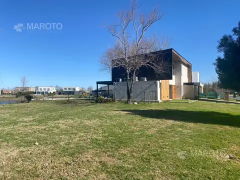 LOTE AL AGUA EN VENTA  - Maroto Propiedades