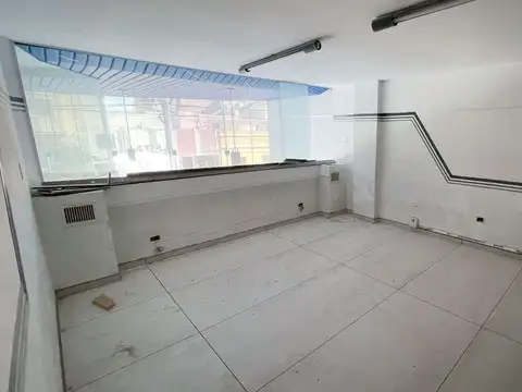 LOCAL COMERCIAL COMODORO RIVADAVIA EN ALQUILER