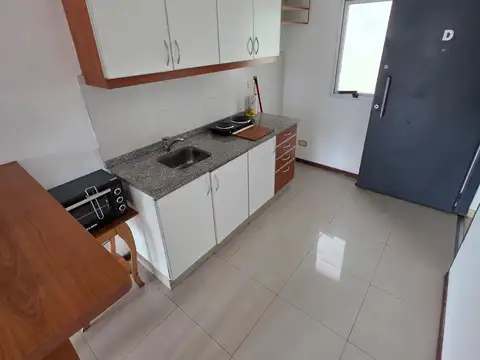 Departamento en Alquiler en Villa General Mitre, $ 450.000