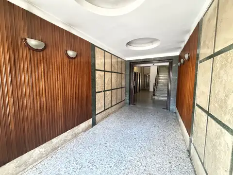 Departamento 3 ambientes con dependencia, barrio de Flores