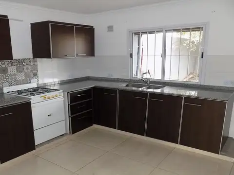 TRIPLEX 4 AMBIENTES – VILLA CLUB