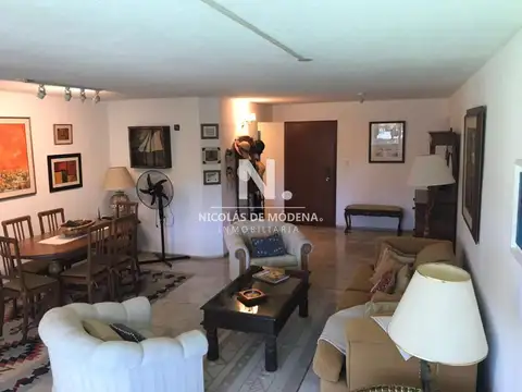 Departamento en Venta de 5 ambientes