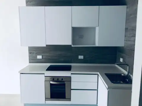 ALQUILER - DEPARATMENTO - DOS AMBIENTES - VILLA DEL PARQUE - CON COCHERA Y AMENITIES.