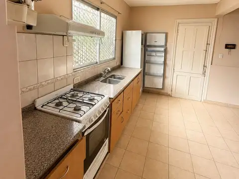 Casa en Estrada 124