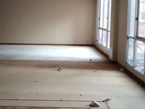 Edificio de 11P + 24 cocheras - 10.000m2