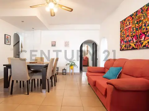 Venta de PH de 5 AMBIENTES en Villa Martelli, Vicente López.