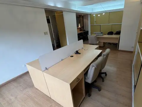 Oficina en Venta 70 años