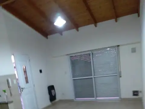 Depto Tipo Casa en Alquiler de 1 dormitorio