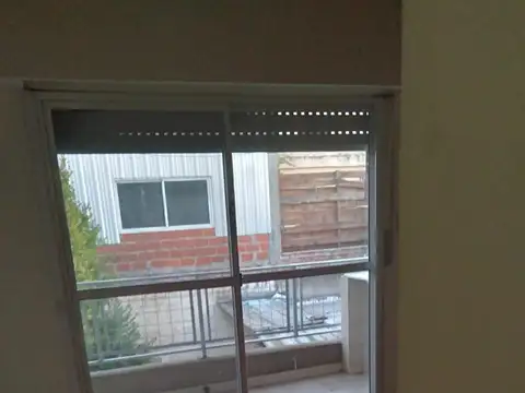 Depto Tipo Casa en Alquiler en Villa Ballester, $ 580.000