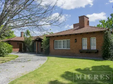 Casa en Alquiler de 5 dormitorios