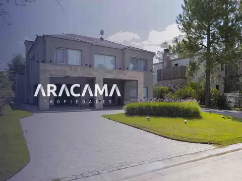 Casa en Venta en Saint Thomas Este Oeste - Canning