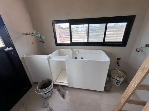 Casa en Venta en San Sebastian TRES DORMITORIOS ppal en suite con vestidor! En San Sebastian Area 13