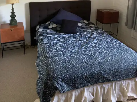 Casa 10 ambientes con 3 baños