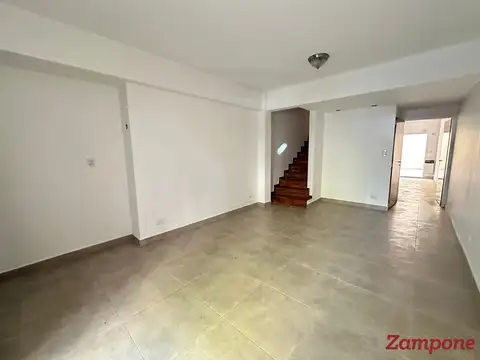 Avenida Hipólito Yrigoyen 3300