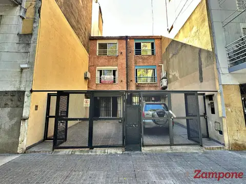Depto Tipo Casa en Venta de 4 ambientes