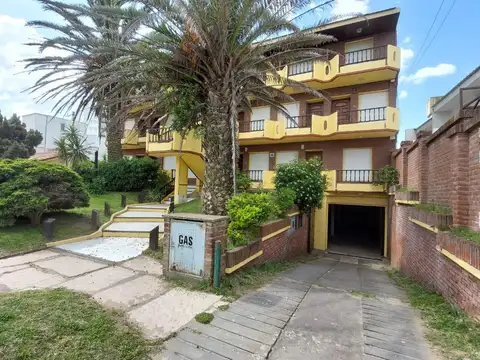 REBAJA IMPERDIBLE - Departamento - Venta - Villa Gesell - 2 Ambientes - Cochera Cubierta