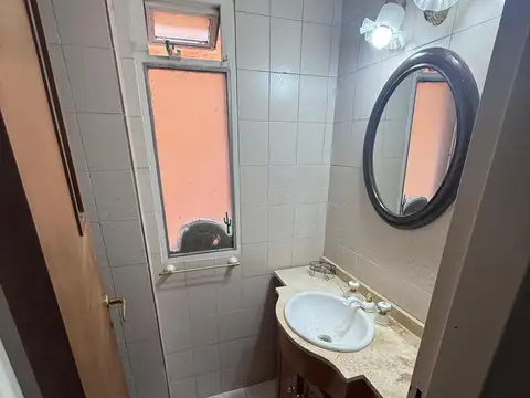 Departamento 4 ambientes con 2 baños