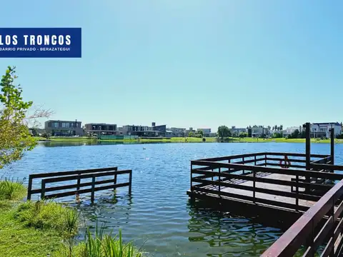 Casa 4 ambientes Venta Los Troncos 