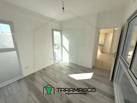 VENTA PH 2 AMB  C/PATIO Y GRAN TERRAZA EN VILLA SANTA RITA