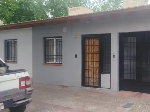Venta casa 2 dormitorios godoy cruz- apta  credito