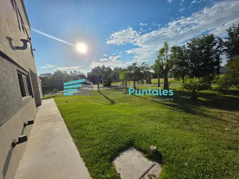Casa a estrenar en Barrio Lagos de Canning con 4 dormitorios más playroom y piscina