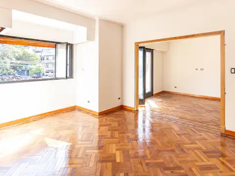 PH reciclado a NUEVO, en Parque Chacabuco. Cochera y terraza propia.