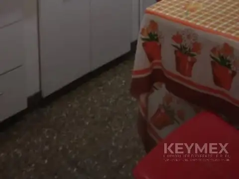 Depto Tipo Casa en Venta en Ramos Mejia Norte, USD 72.000