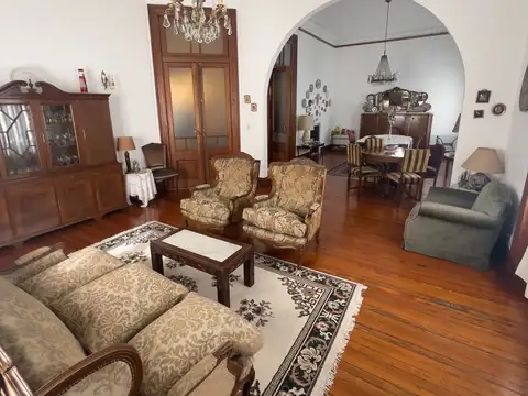 Departamento en Venta de 4 dormitorios