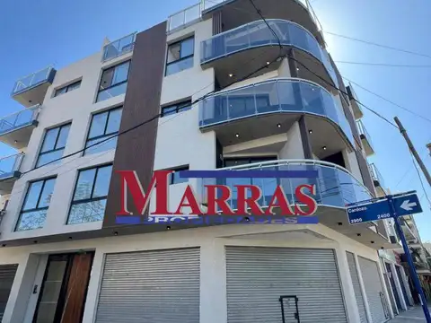 3 AMBIENTES AMOBLADOS ! CON DOS BALCONES, DOS BAÑOS, PARRILLA, IMPECABLE