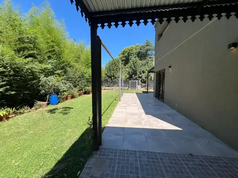 Casa 2 ambientes con 1 baño