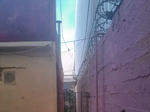 Depto Tipo Casa en Venta de 5 ambientes
